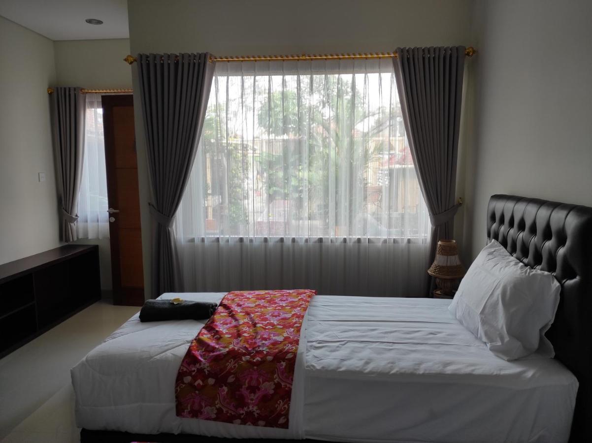 Kubu Di-Kayla'S Hotel Sanur  Exterior photo