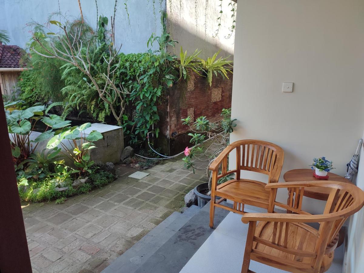 Kubu Di-Kayla'S Hotel Sanur  Exterior photo