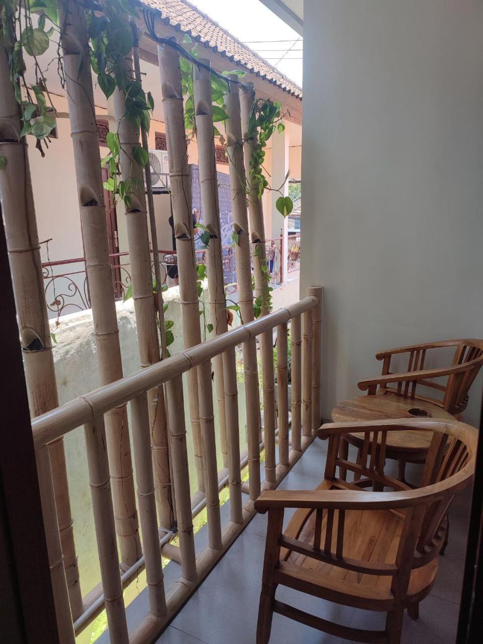 Kubu Di-Kayla'S Hotel Sanur  Exterior photo